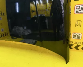 Капот Land Rover
