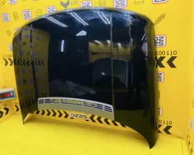 Капот Land Rover