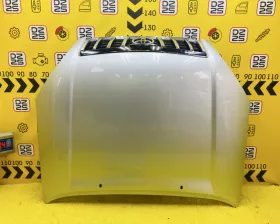 Капот Toyota