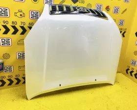 Капот Toyota