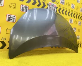 Капот Toyota