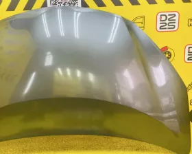 Капот Toyota
