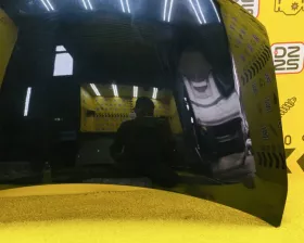 Капот Toyota