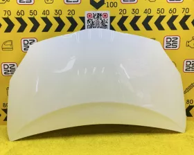 Капот Toyota