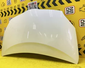 Капот Toyota