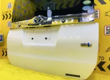 Дверь 5я TOYOTA VOXY 2014 6700528D30 ZWR80G 2ZRFXE, задняя
