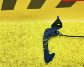 Замок капота TOYOTA