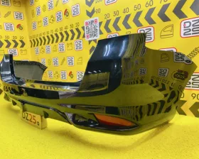 Бампер Toyota