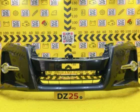 Бампер Toyota
