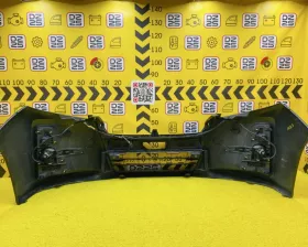 Бампер Toyota