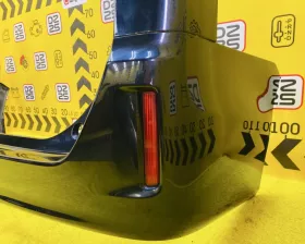 Бампер Toyota