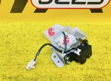 Замок стекла двери багажника TOYOTA LAND CRUISER PRADO 2021/Цвет 202 6937060020 TRJ150W/TRJ150L/TRJ150/TRJ152/TRJ155/GDJ150W/GDJ150R/GDJ150L/GDJ150/GDJ151W/GDJ151/GDJ155L/GDJ155R/GDJ155/GRJ150W/GRJ150L/GRJ150/GRJ151W/GRJ151/GRJ152/KDJ150/KDJ150L/KDJ155 2T