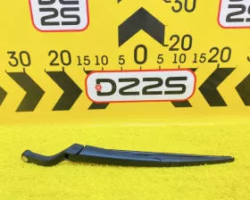 Дворник 5-й двери Toyota