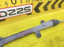 Рулевая рейка TOYOTA VOXY 2014 4551028230 ZWR80G 2ZRFXE, передняя