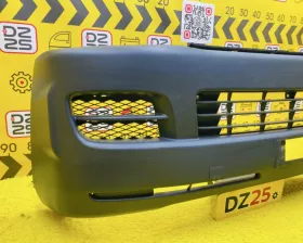 Бампер Toyota