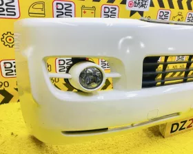 Бампер Toyota