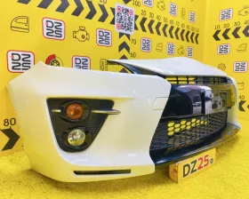 Бампер Toyota