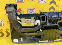 Торпеда TOYOTA VOXY 2014 5530228250C0 ZWR80G 2ZRFXE, передняя