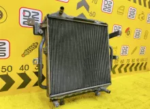 Радиатор основной TOYOTA HIACE 1994 1651067010 KZH106W 1KZTE, передний
