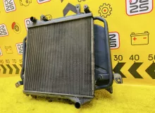 Радиатор основной TOYOTA HIACE 1997 1651067020 KZH106W 1KZTE, передний