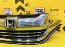 Решетка радиатора HONDA FREED+ 2019 71106TDK GB7 LEB, передняя