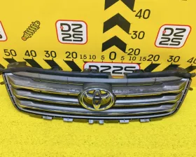 Решетка радиатора Toyota