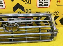 Решетка радиатора TOYOTA LAND CRUISER 1991 5311160100 HDJ81V 1HDT, передняя