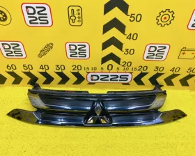 Решетка радиатора Mitsubishi