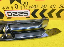 Решетка радиатора MITSUBISHI OUTLANDER 2015 7450A638 GG2W 4B11, передняя