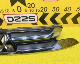 Решетка радиатора Mitsubishi
