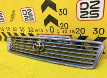 Решетка радиатора TOYOTA HIACE 1997 5310026100 KZH106W 1KZTE, передняя