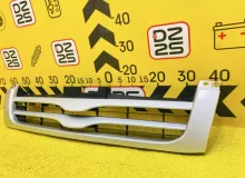 Решетка радиатора TOYOTA HIACE 2006 5311126350 KDH205V 2KDFTV, передняя