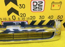 Решетка радиатора TOYOTA HIACE 2007 5311126350 KDH205V 2KDFTV, передняя