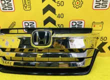 Решетка радиатора HONDA STEP WAGON SPADA ЦВЕТ NH704M|2018 71121TAAJ01 RP5 LFA, передняя