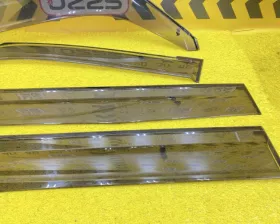 Ветровик на дверь Honda