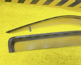 Ветровик на дверь Toyota