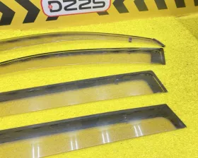 Ветровик на дверь Toyota