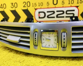 Часы Mercedes-Benz