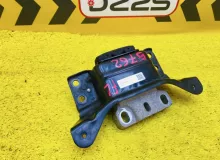 Подушка двигателя VOLKSWAGEN PASSAT 2015 5Q0199555BG 3G5 CZEA, передняя левая