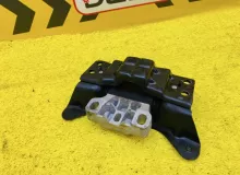 Подушка двигателя VOLKSWAGEN PASSAT 2015 5Q0199555BG 3G5 CZEA, передняя левая