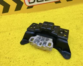 Подушка двигателя VAG