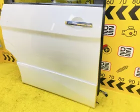 Дверь боковая Nissan