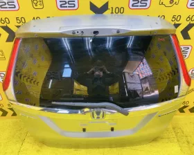 Дверь 5я Honda