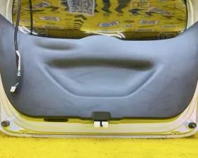 Дверь 5я Honda