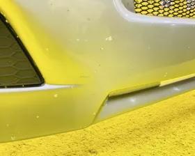 Бампер Toyota