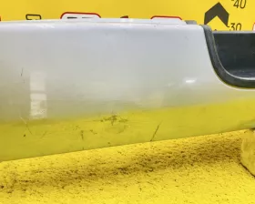 Бампер Toyota