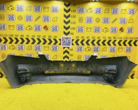 Бампер Toyota