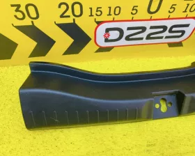 Пластик замка багажника Honda