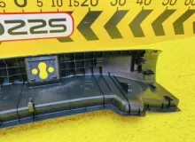 Пластик замка багажника HONDA FIT 2020/Цвет NH883P 84640TZAJ0120 GR1 L13B, задний