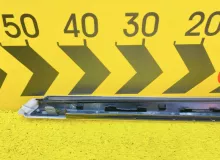 Молдинг лобового стекла HONDA FIT 2020/Цвет NH883P 73162TZA GR1 L13B, передний левый